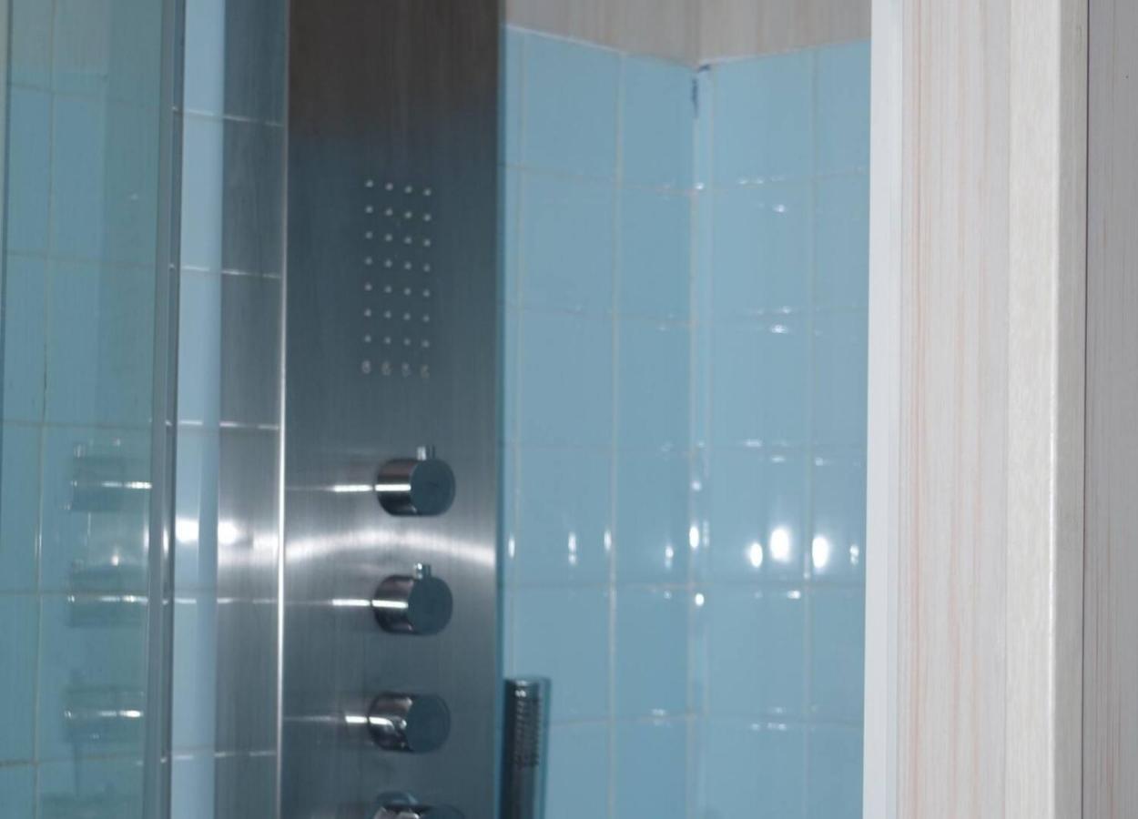 L'Appartement 90M2 Climatise อาวีญง ภายนอก รูปภาพ